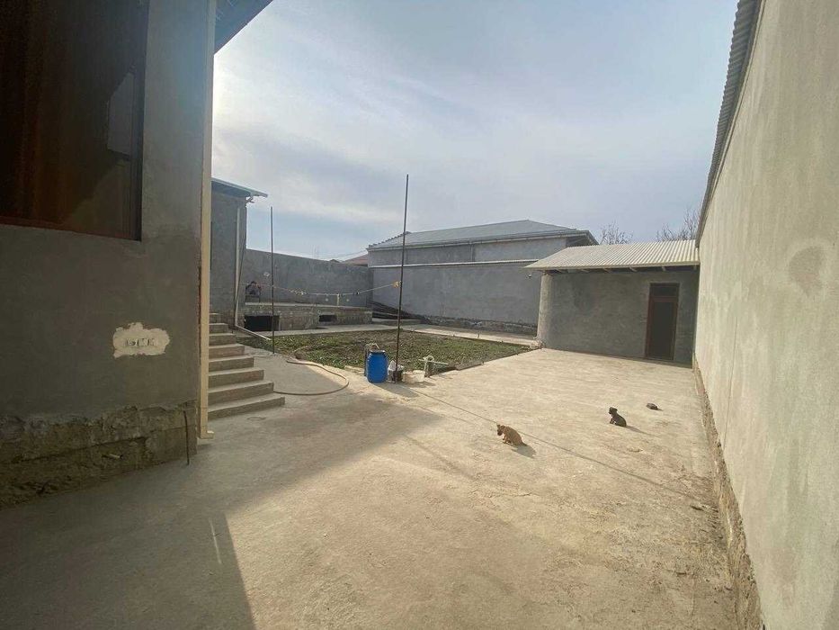 Продаются дом 6 соток в Согдиане