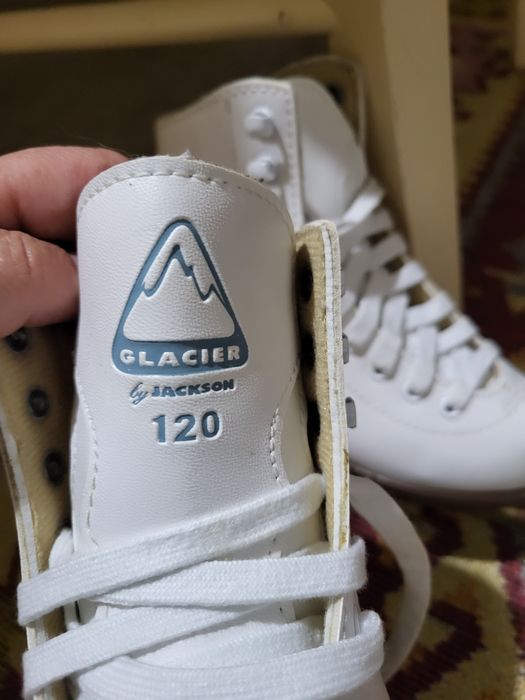 Patine profesionale Glacier