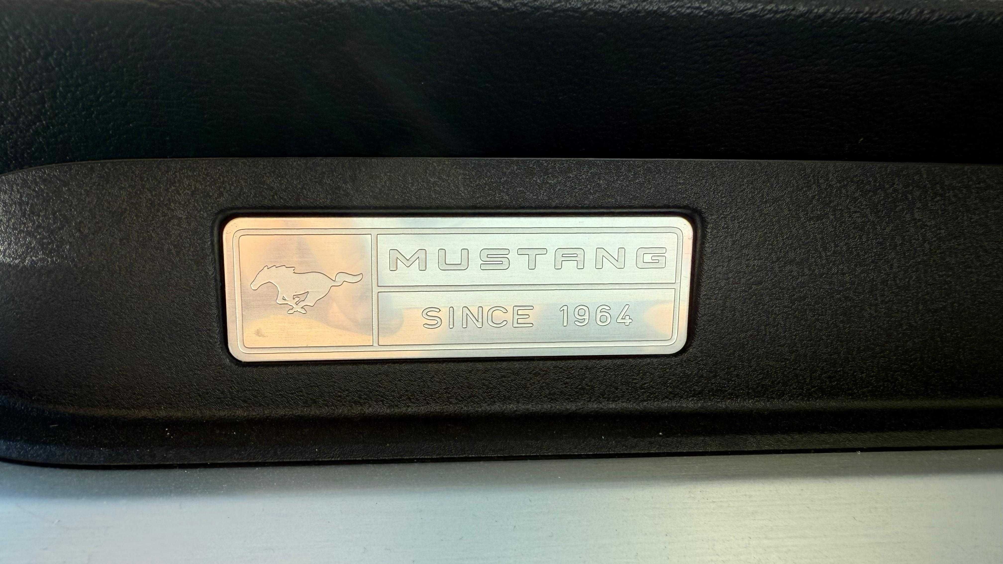 Ford Mustang / 2.3 EcoBoost / 317CP / Europa / 145.000km