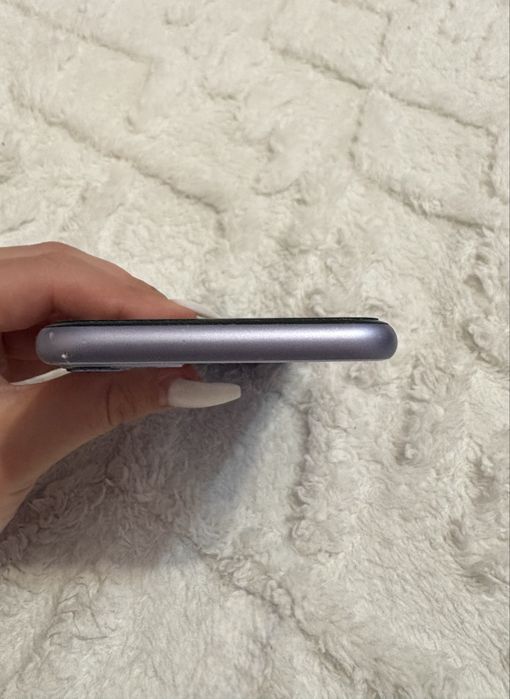 Iphone 11 64gb B перфектно състояние