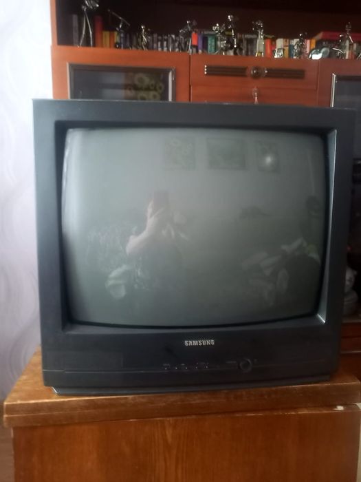 Телевизор Samsung
