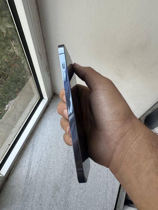 Iphon13pro max  sotiladi