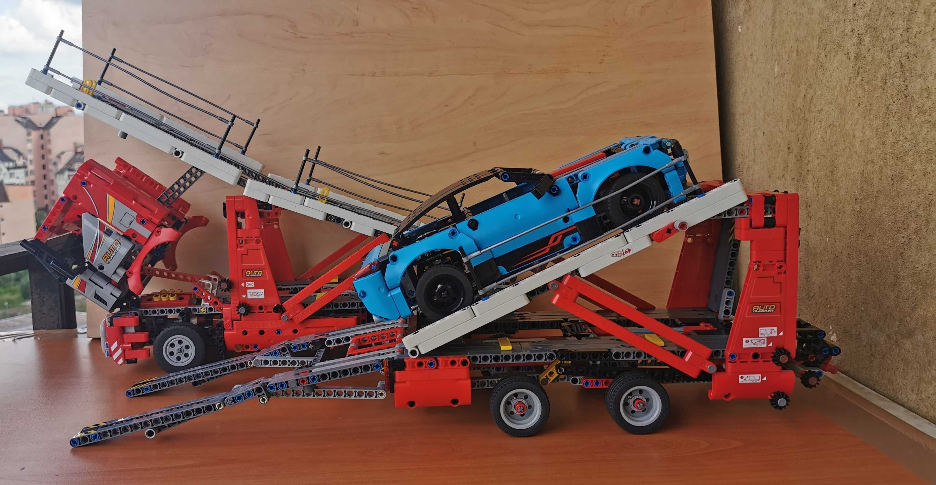 Lego Technic 42098 - Автовоз + 42093 Chevrolet Corvette ZR1