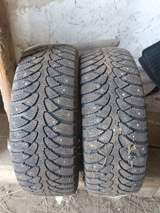 Продам зимние шины