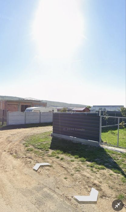 Teren Mioveni Centru 450 mp intravilan privat