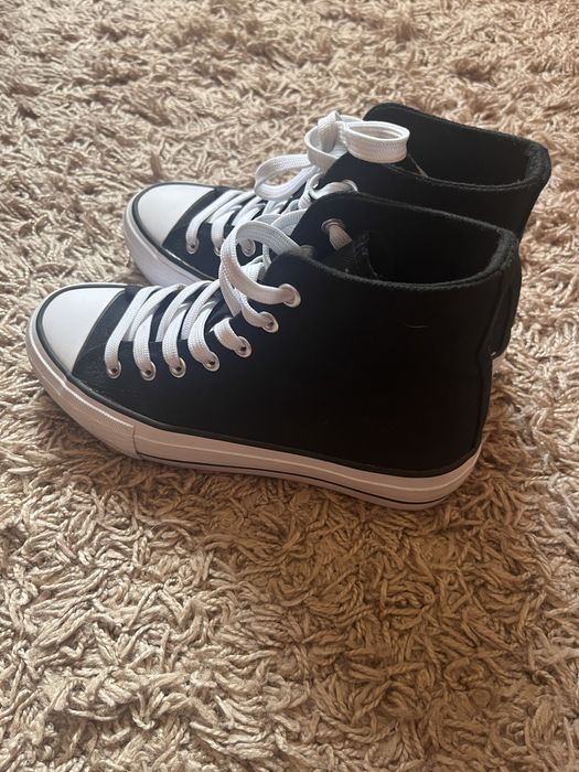 Високи кецове Victory