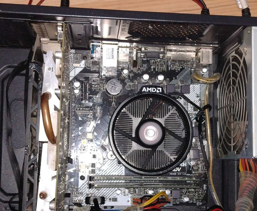 Kit PC Ryzen 5 + AsRock X370M-HDV (Shield) + 8 Gb Ddr4