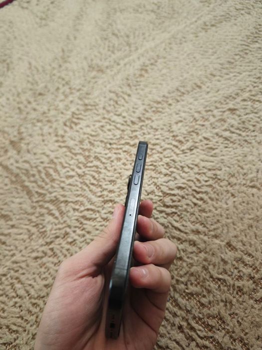 iPhone 16 pro 128 black