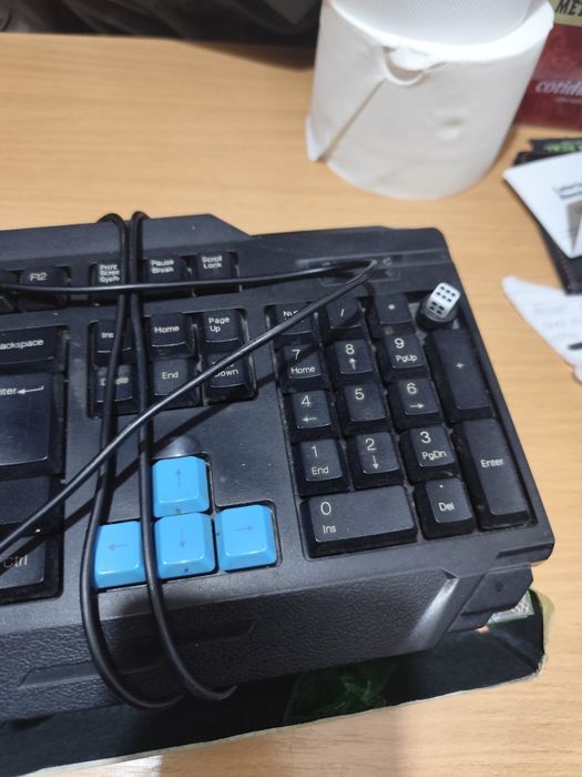 Tastatura de vanzare