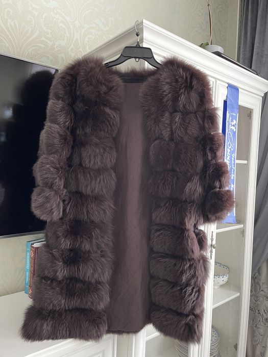 Верхняя одежда , шуба песец