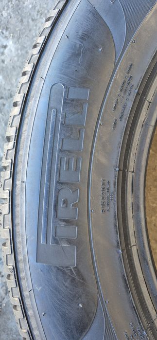 4 anvelope iarna Pirelli 235/65/19,dot 2022.Pretul este pe bucata