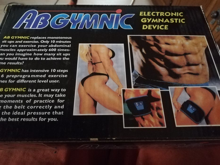 Electronic gymnastic device