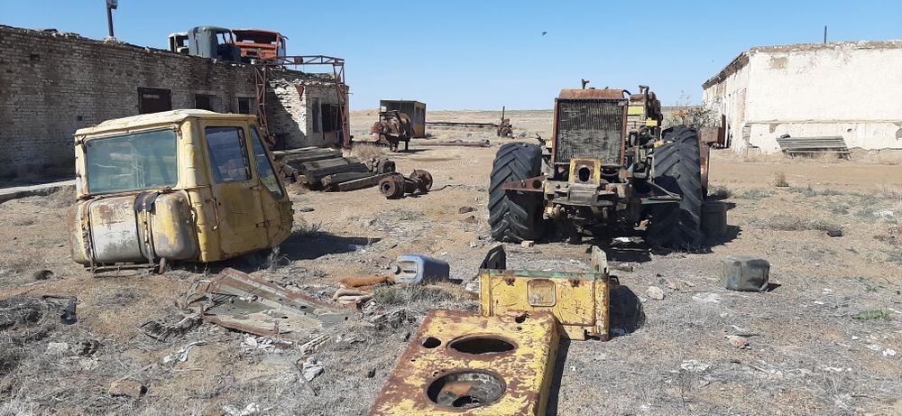Погрузчик ХТЗ на базе т-150