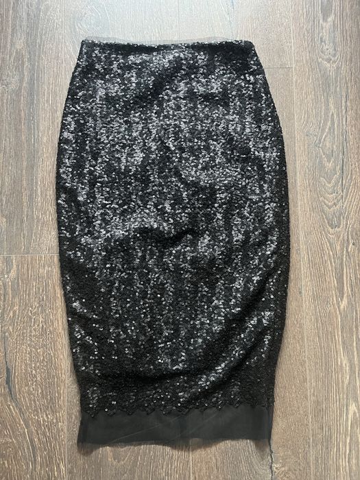 Пола Avin пайети