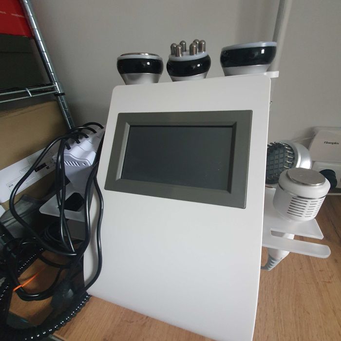 Aparat Profesional 10in 1 Cavitatie, Ultrasunete, Slabire in garantie