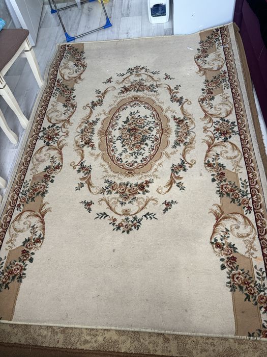 Продам ковры, можно по отдельности