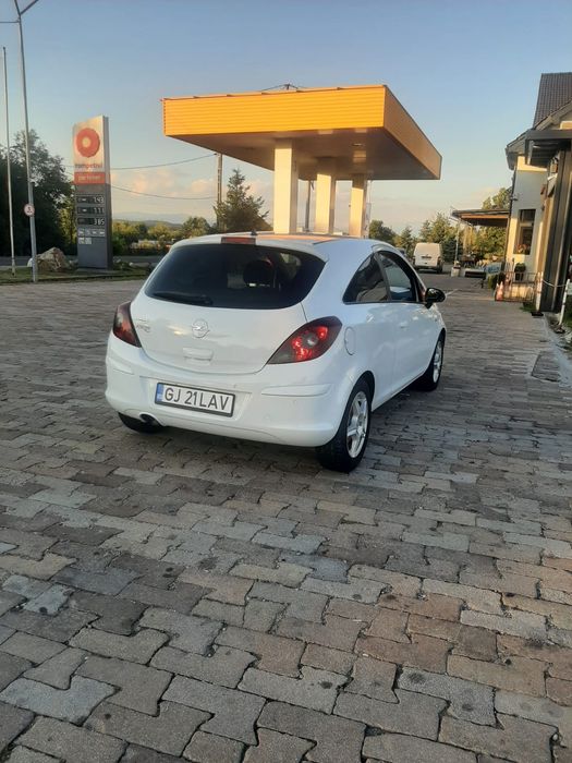Opel corsa D adusa din Germania si inmatriculata euro 5