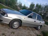 Nexia 2  1.6 motor