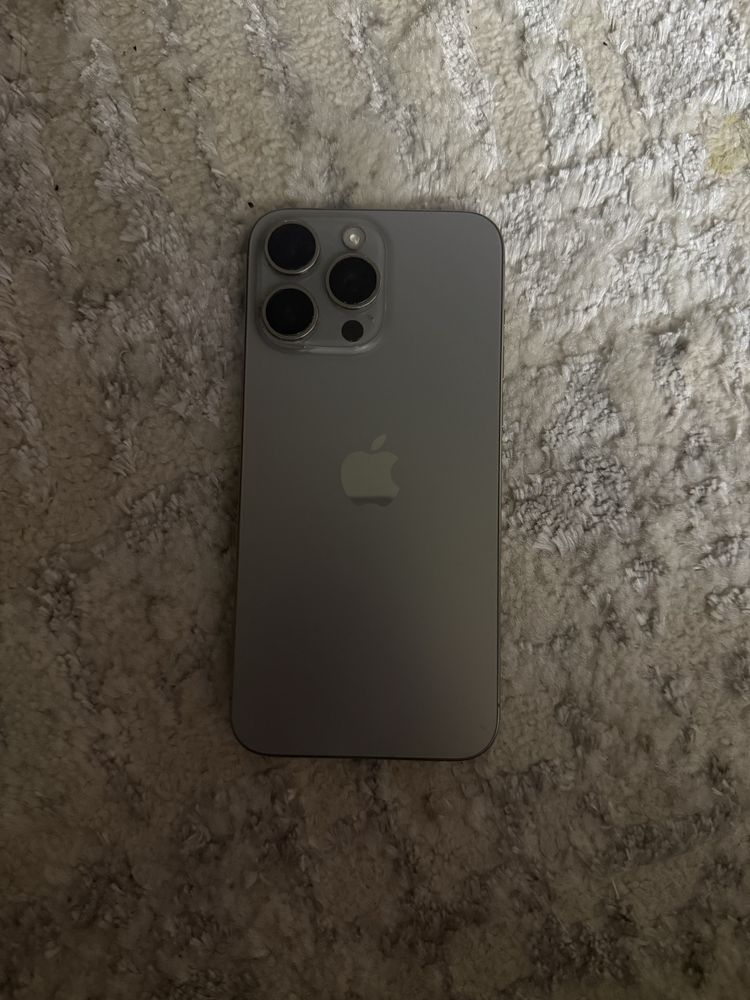 Iphone 15 pro max 256 sotiladi E sim
