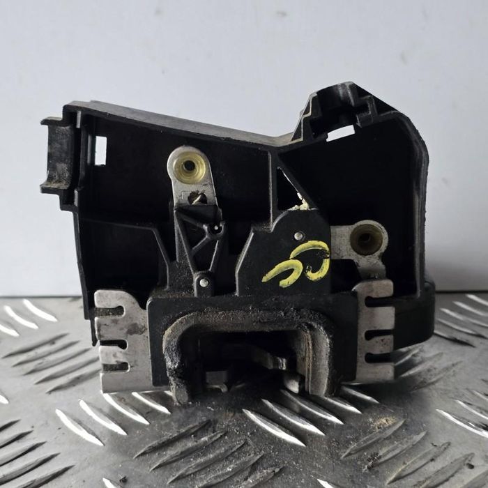 Broasca usa stanga fata Opel Corsa C facelift