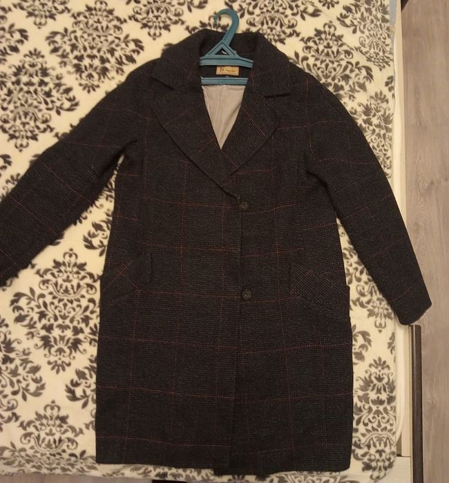 Продам пальто, хорошего качества