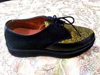 Женские туфли черного цвета