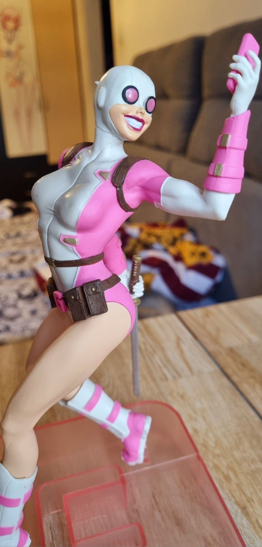 Figurina Gwenpool Marvel Gallery Statue Diamond Select