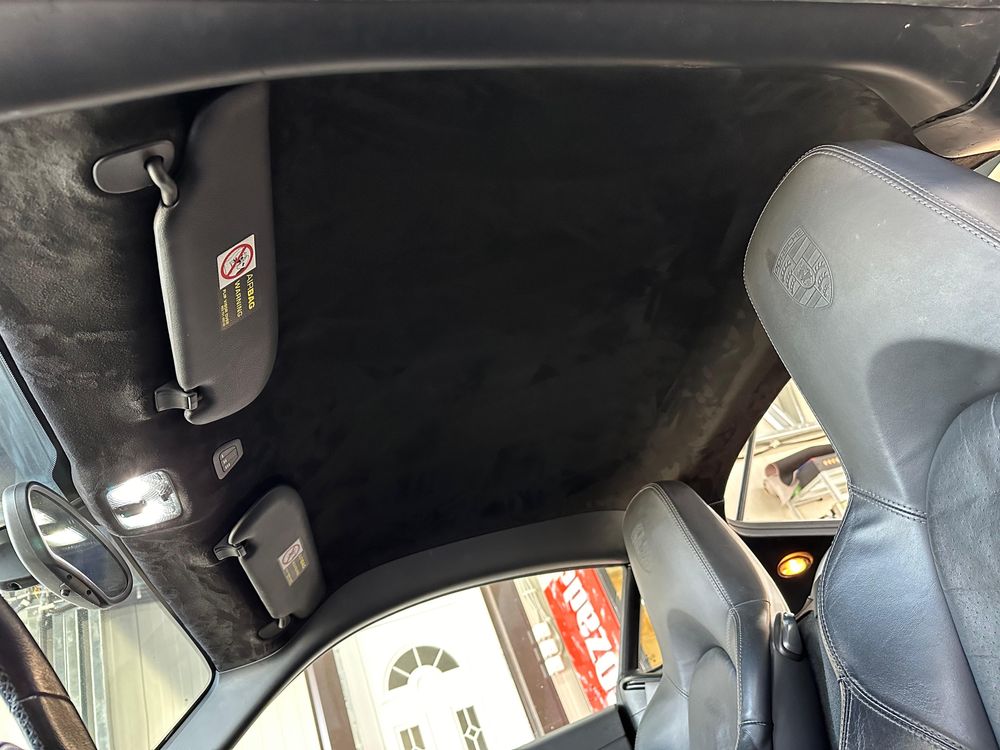 Retapitare plafon auto