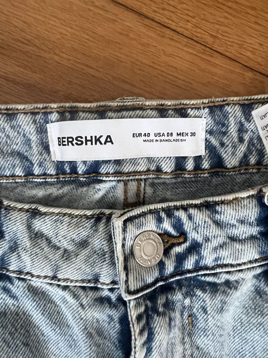 Bershka дънки с широк крачол
