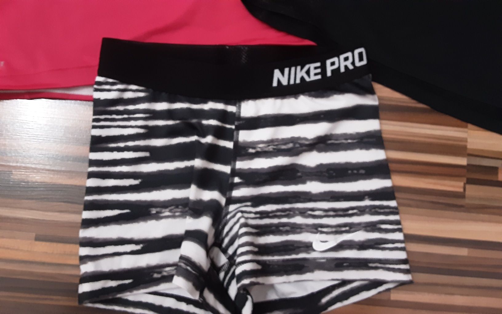 (S) NIKE PRO оригинални клин(19лв) тениски (25лв)