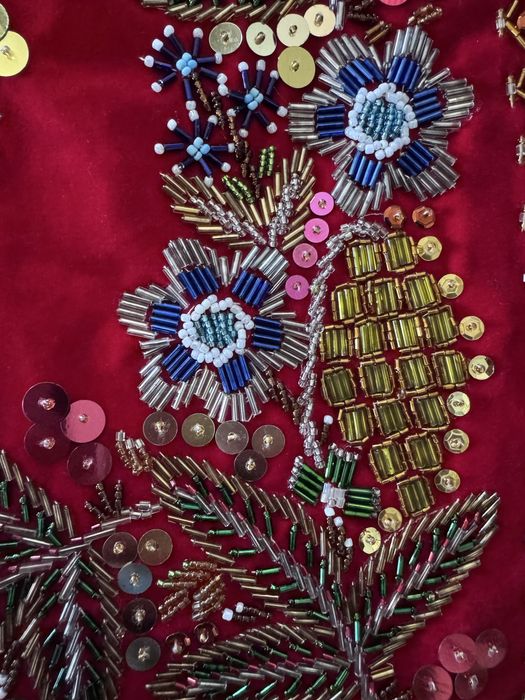 Vând( ilic bunda ) vestă tradițională cusută manual – unicat