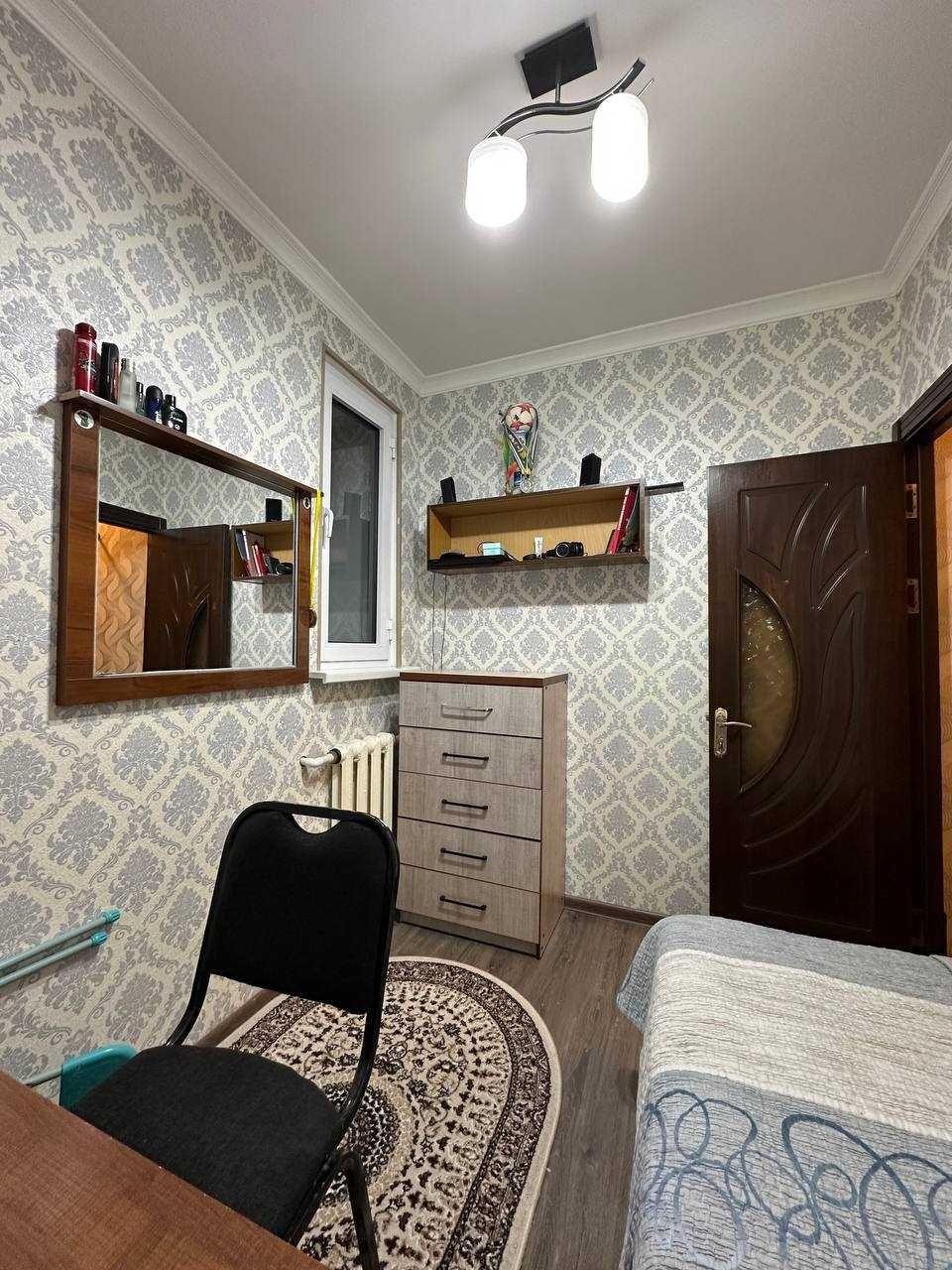 СРОЧНО продажа 4/4/4 Ц-5, Университет Журналистики, 72м2