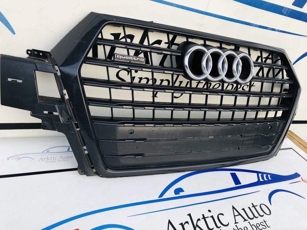 Grila radiator S Line Audi Q7 dupa 2015 cod 4M0853651G