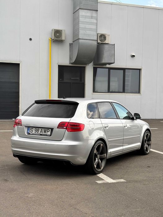 Audi A3 8PA Sportback S-Line 2.0 TDI Manual