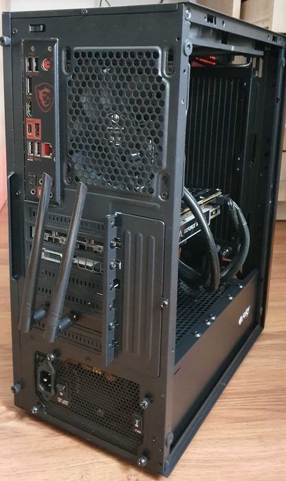 Pc Gaming I7 9700, GTX 1080, 32 Gb DDR4, Wi-Fi 6, SSD M.2 500 GB