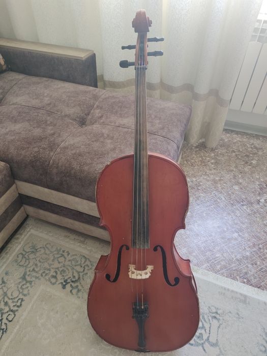 Виолончель б/у в хорошем состоянии