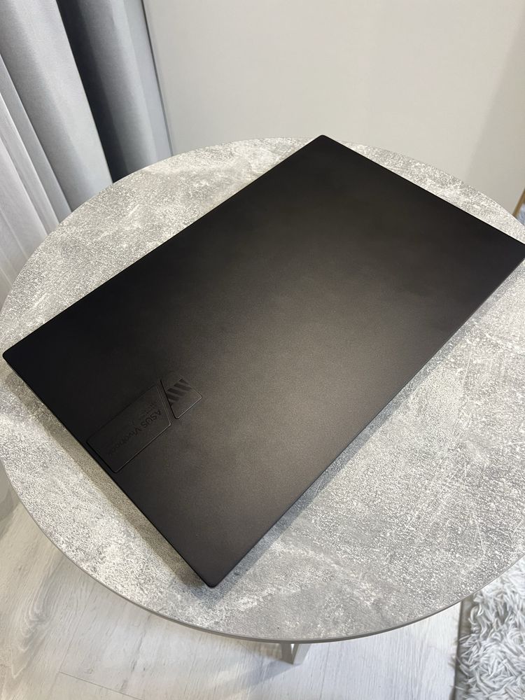 Ноутбук ASUS VivoBook