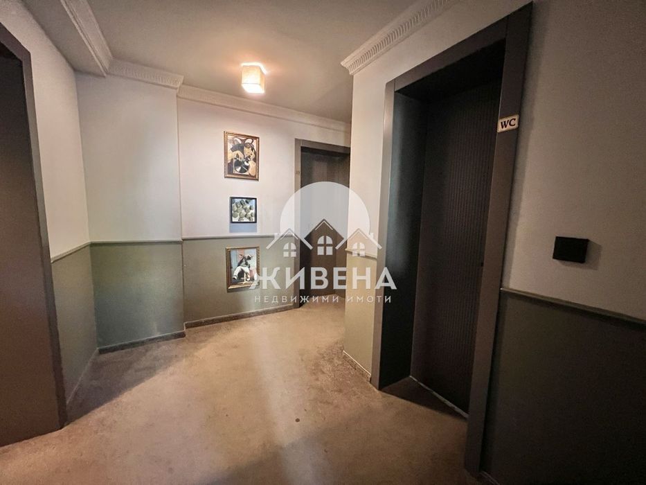 Продава се Хотел в к.к. Св.Св. Константин и Елена - 750 кв.м за 2000 €/кв.м - Снимка #12