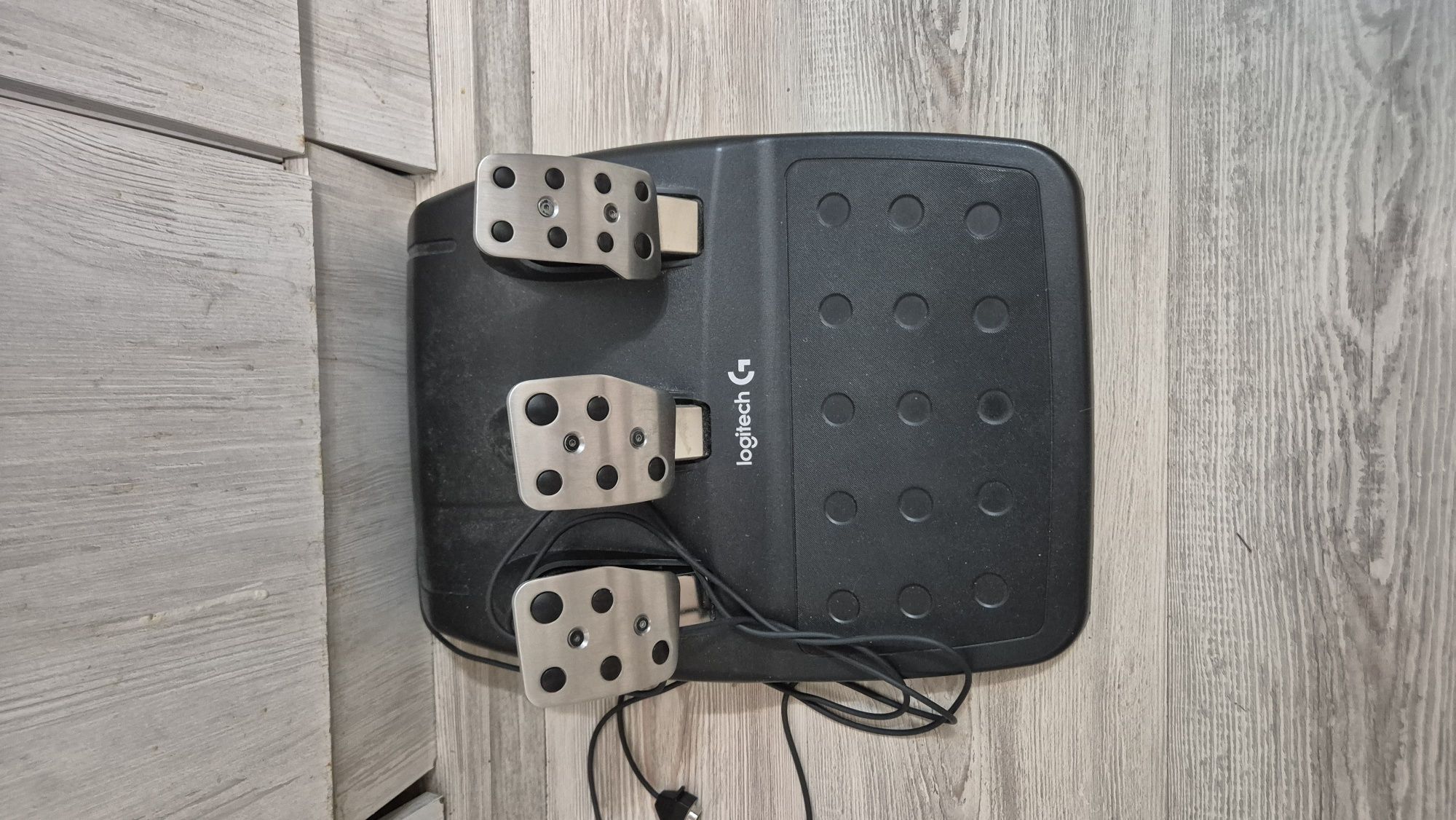 Logitech G29 + педали + шифтер + 18-скоростен мод (PC/PS4/PS5)