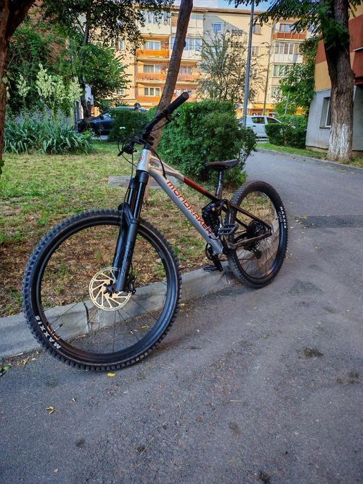 Bicicleta Mondraker de vânzare