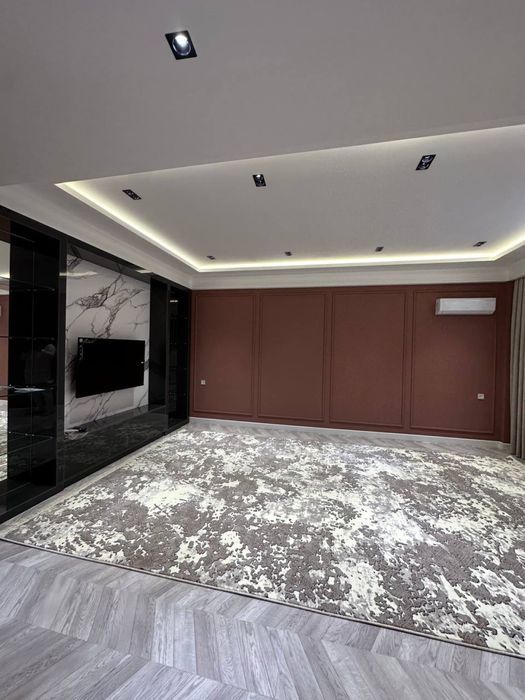 Сдаётся 4 комнатная на Циолковской