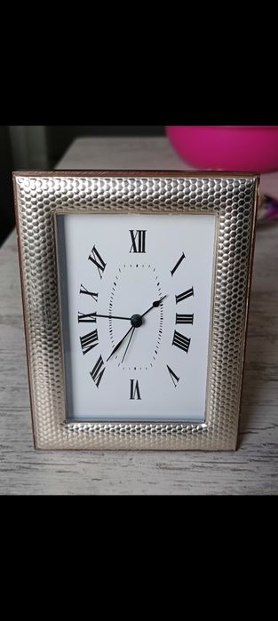 Ceas quartz de masă/șemineu cu ramă din argint,nu automatic-nou,cutie