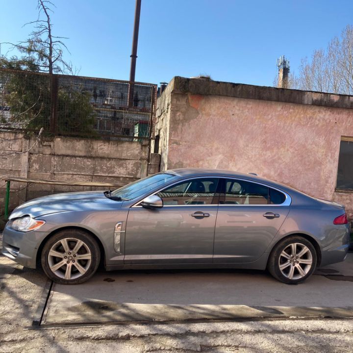 Dezmembrez/ Dezmembrari Jaguar XF 3.0 diesel 2010 piese second hand
