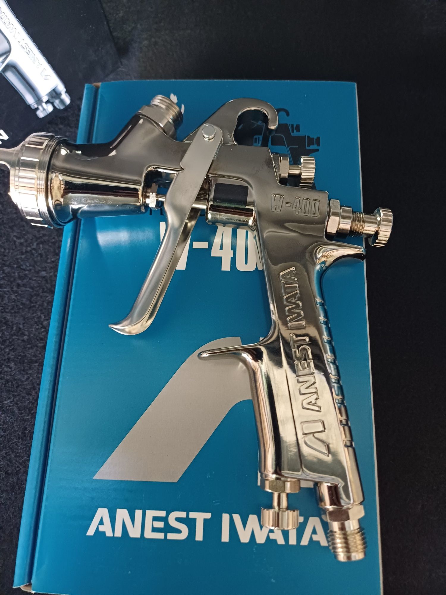 Pistol profesional vopsit Anest Iwata W400 Classic ,duza fina