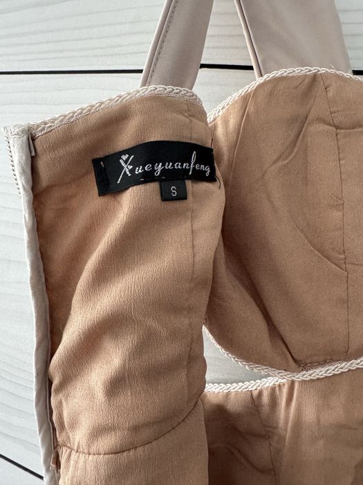 Self portrait( Copy) rochi dama vacanta bej Mar.S