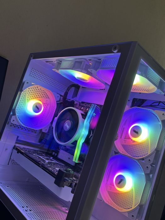 Геймърски компютър Ryzen5 2600,GTX1070 8gb ,8ram,256ssd,500hdd,450W