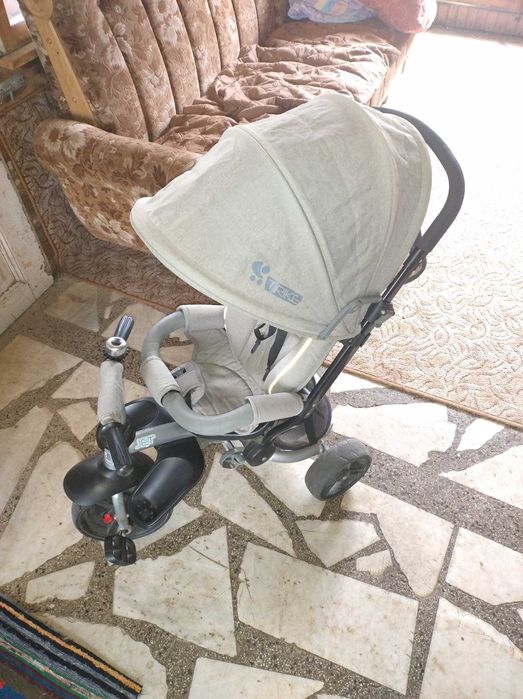 Триколка с педали и сенник