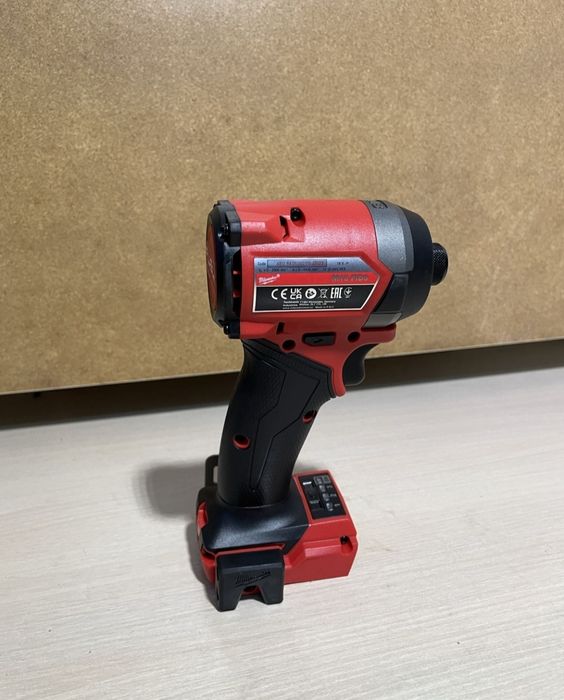 Milwaukee FID3 Bormașina impact