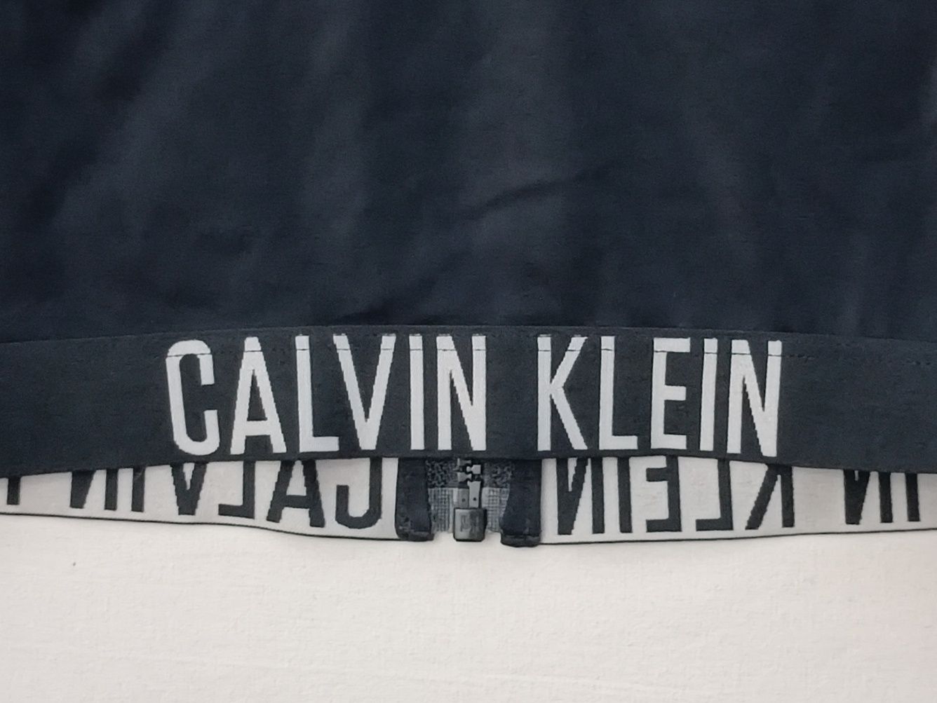Calvin Klein Top оригинален потник S черно бюстие Bikini Top