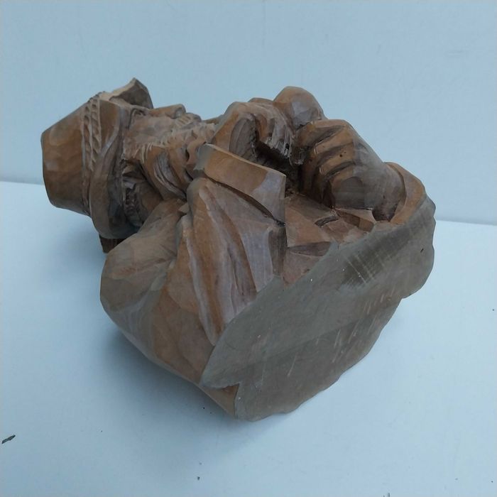 НАЙ ДОБРАТА ОФЕРТА Стара немска дървена фигура дърворезба